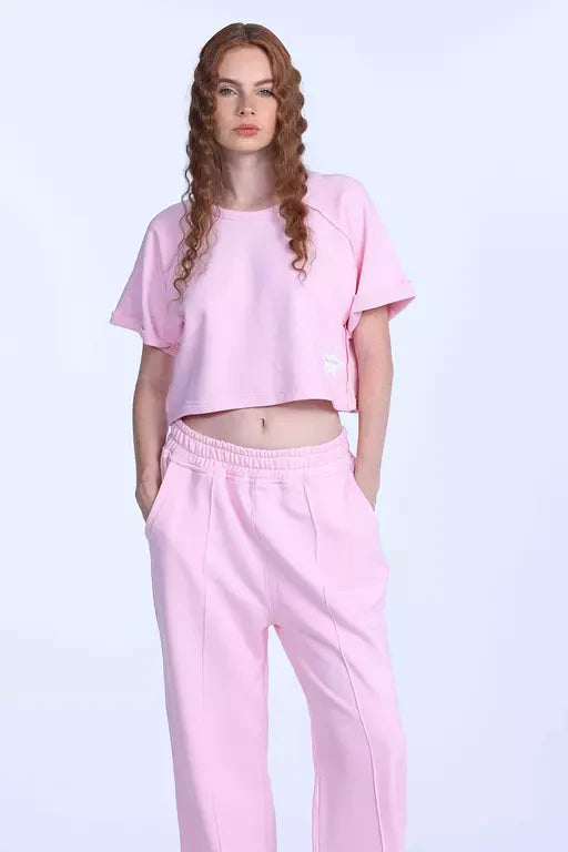 Baby pink cropped shirt