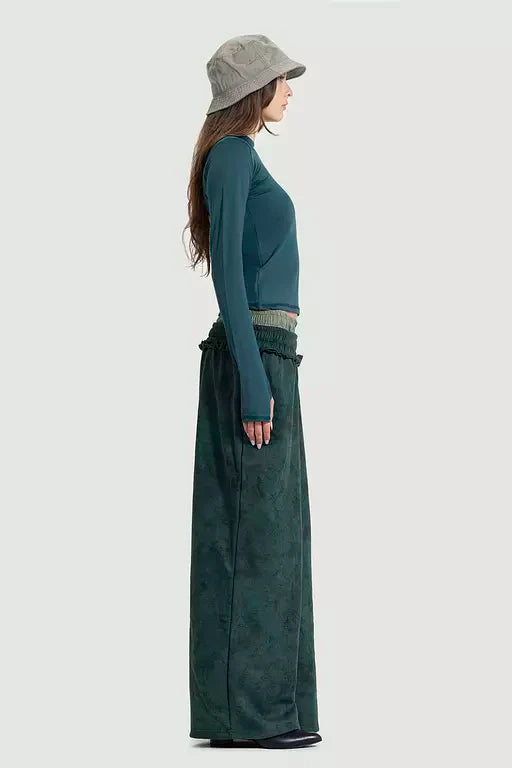 Green Forest ruffles boxer sweatpants in green