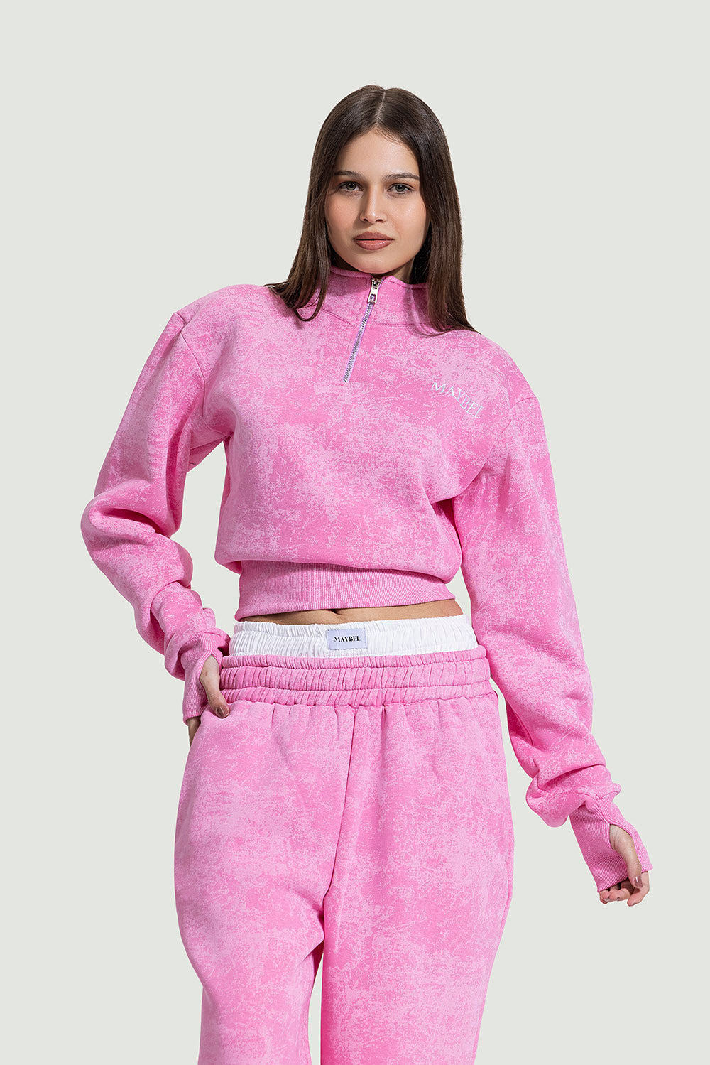 Bubble gum quarter zipper in baby pink