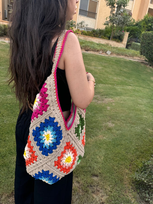 beige granny square tote crochet bag