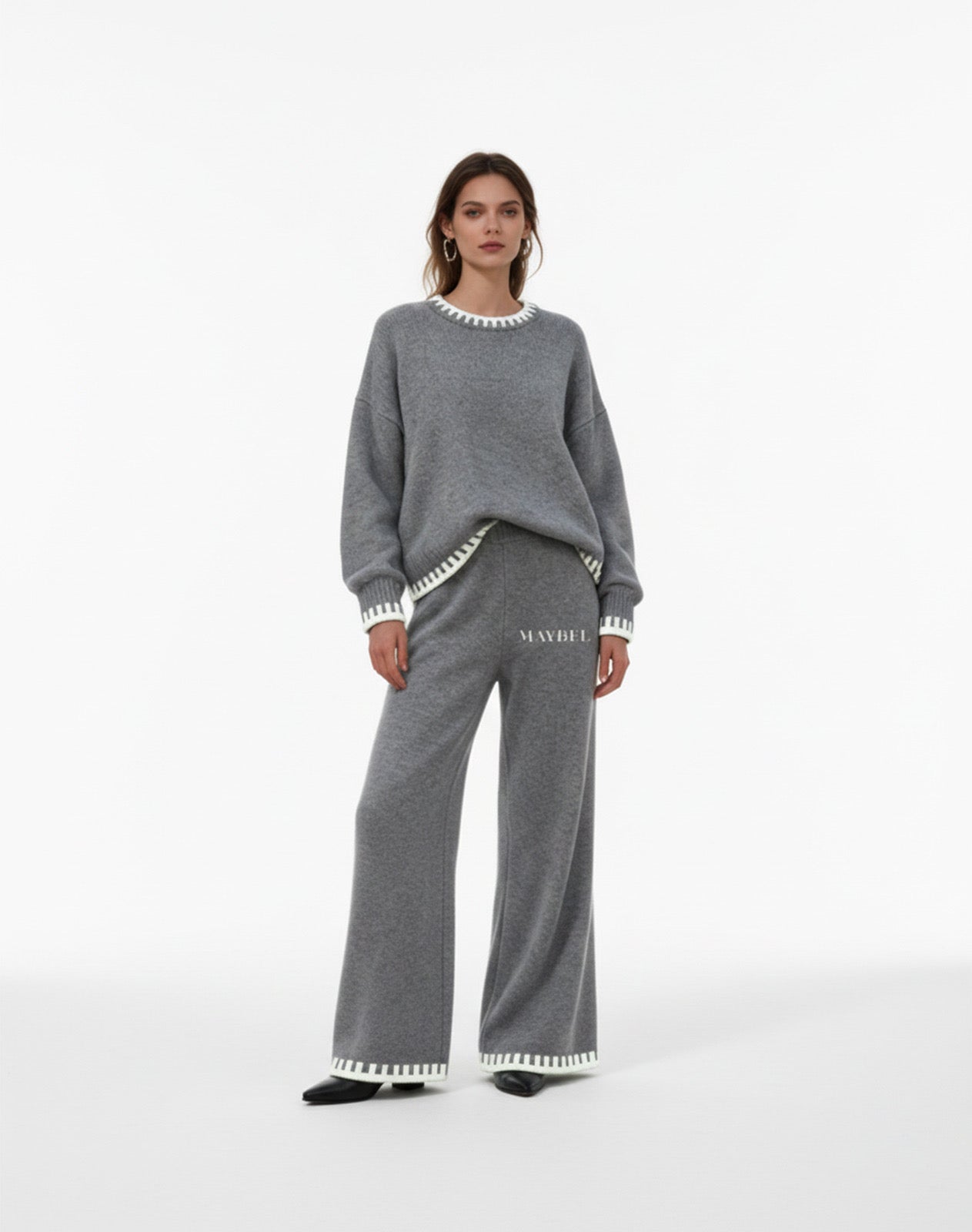 The Frame set in Grey