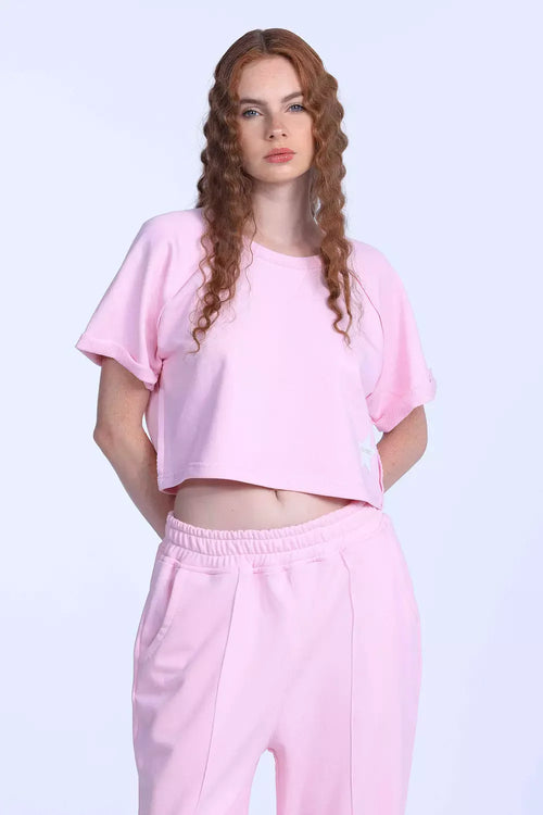 Baby pink cropped shirt