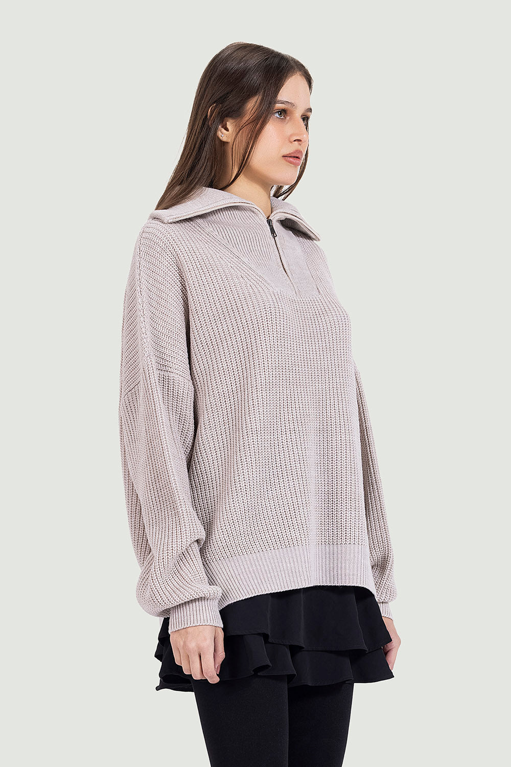 Knitted zipper in nude
