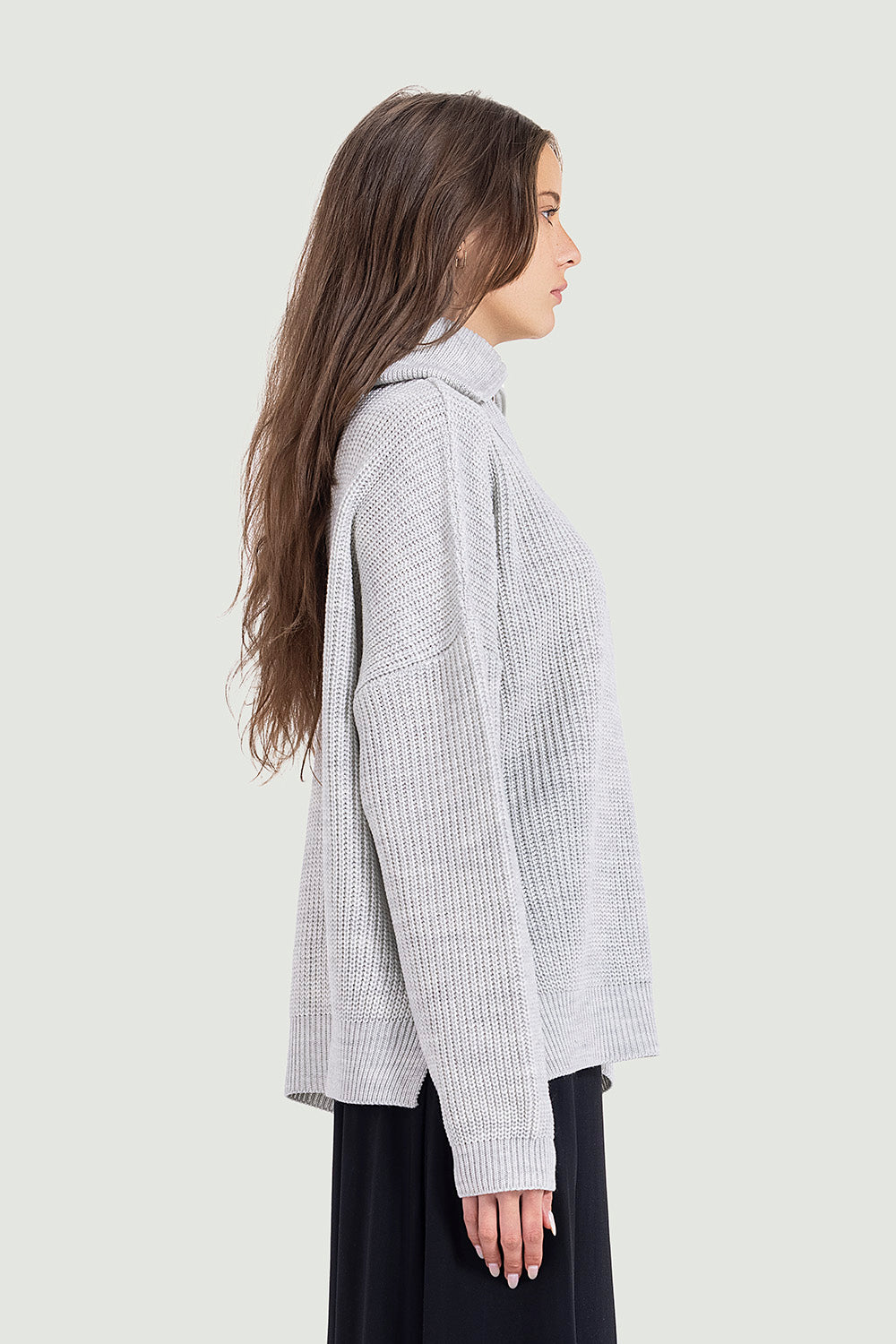 Knitted zipper in grey