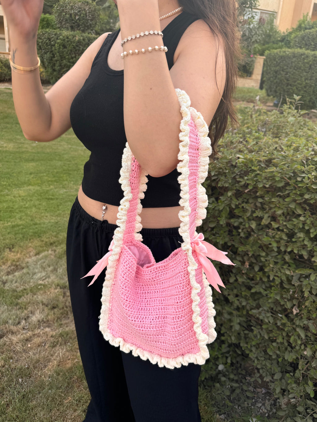 Baby pink bows crochet bag
